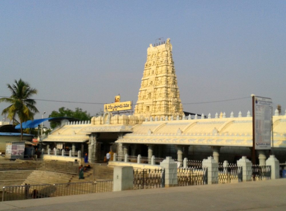 Kanipakam Temple gopuram, Chittoor district
